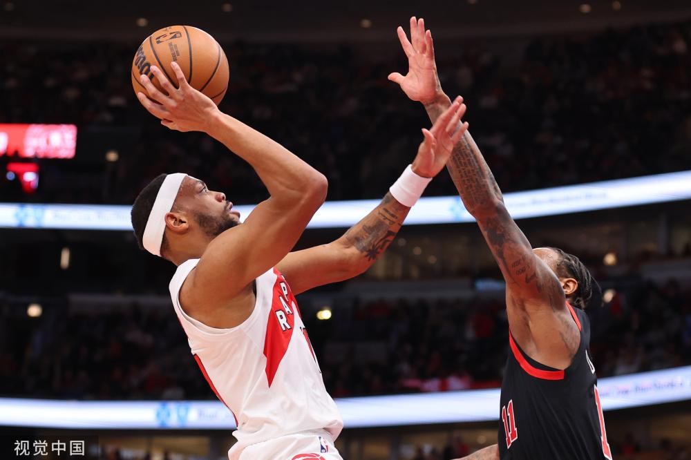 而阵容捉襟 而阵容捉襟