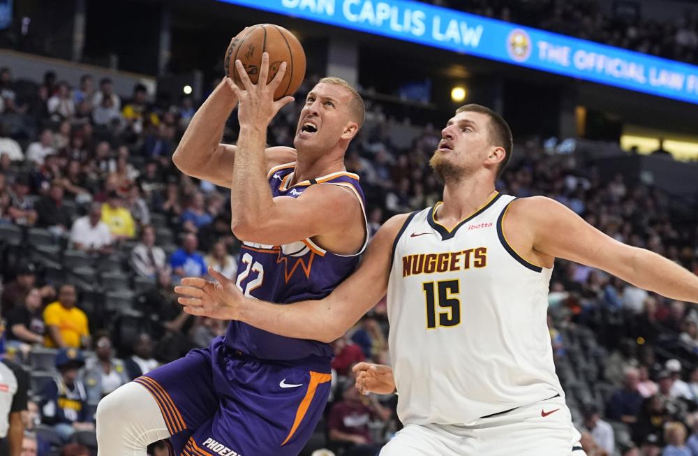 阵容调整往 阵容调整往